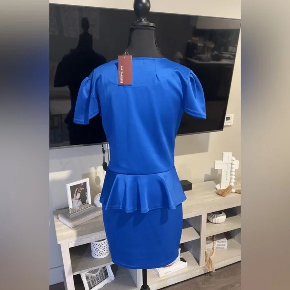 NWT Chic Blue Peplum Dress V-neck - Picture 2 of 4